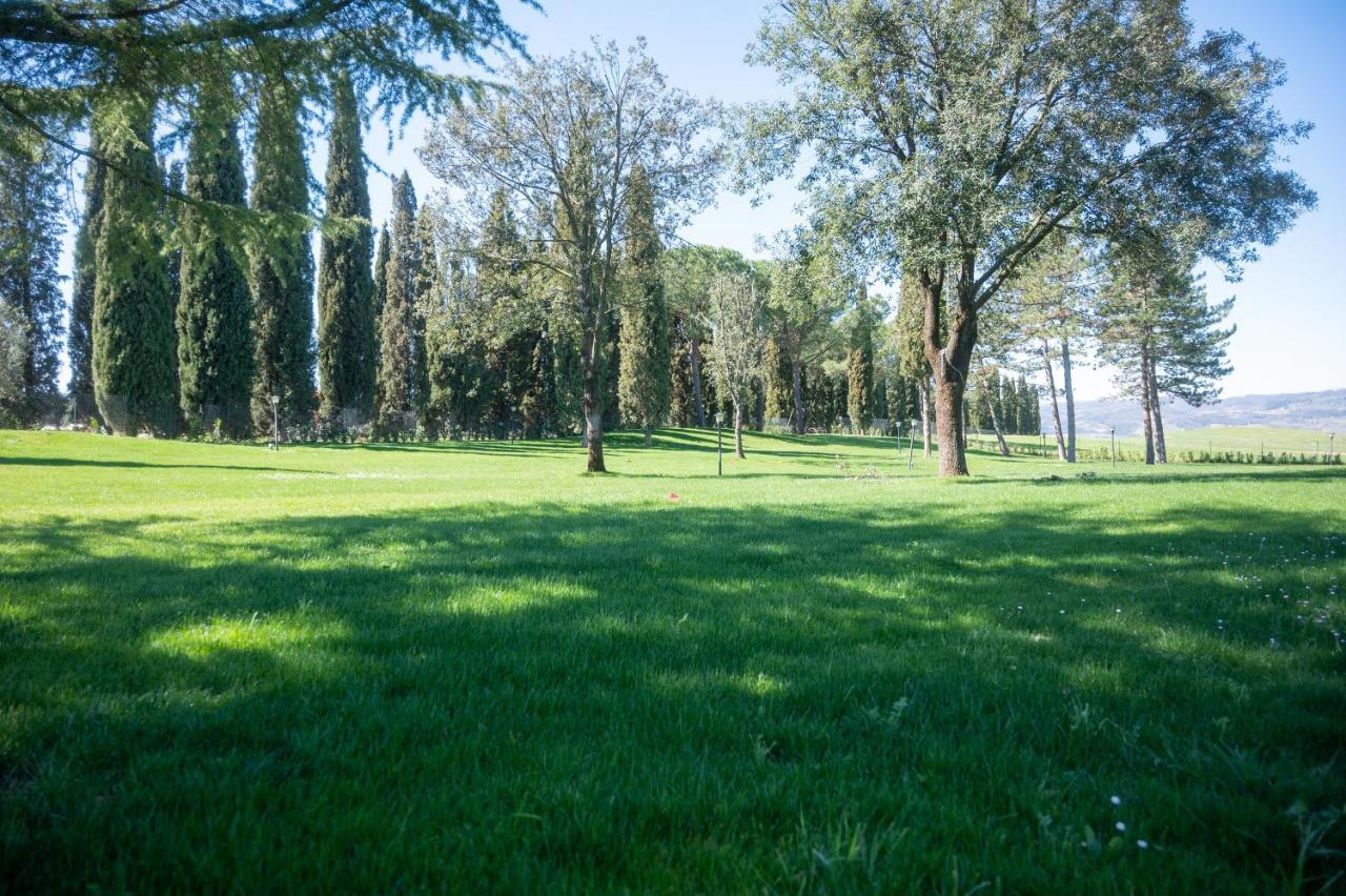 Hotel Palazzuolo San Quirico dʼOrcia Exterior foto